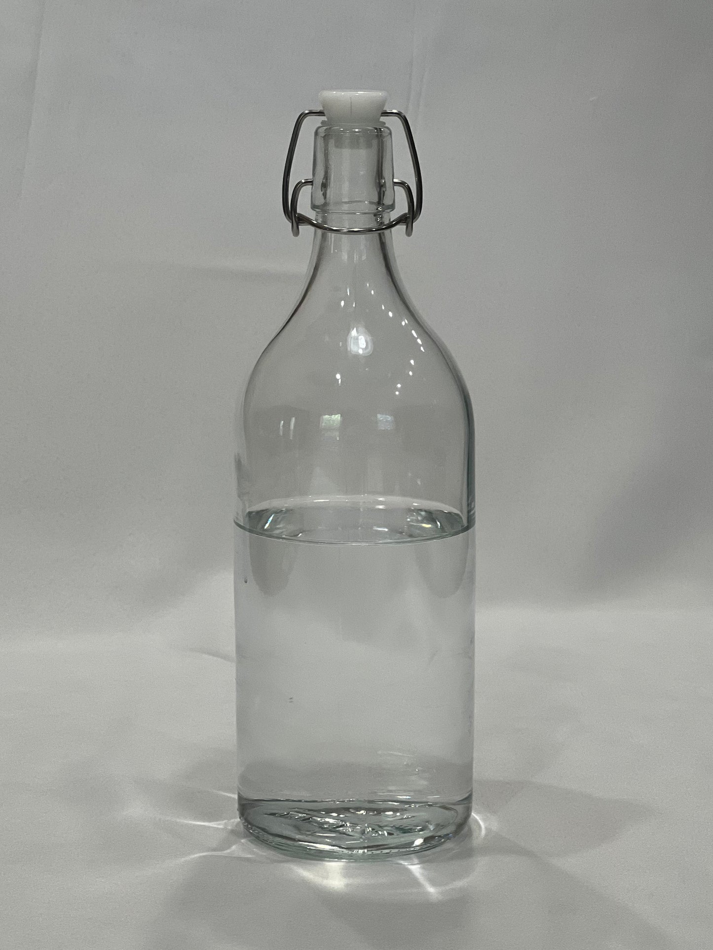 Clear Bottle with Stopper Rental